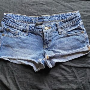 Women’s Mossimo Jean shorts